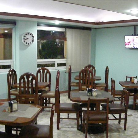洛斯雷耶斯拉巴斯酒店 Los Reyes  外观 照片